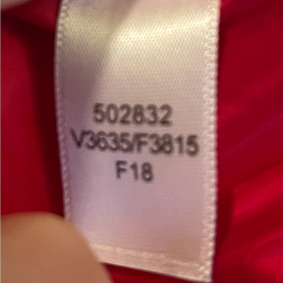 NWT Women’s Lands’ End Max 600 Down Long Maxi Coat w fur lined hood
Sold Out - Picture 16 of 17